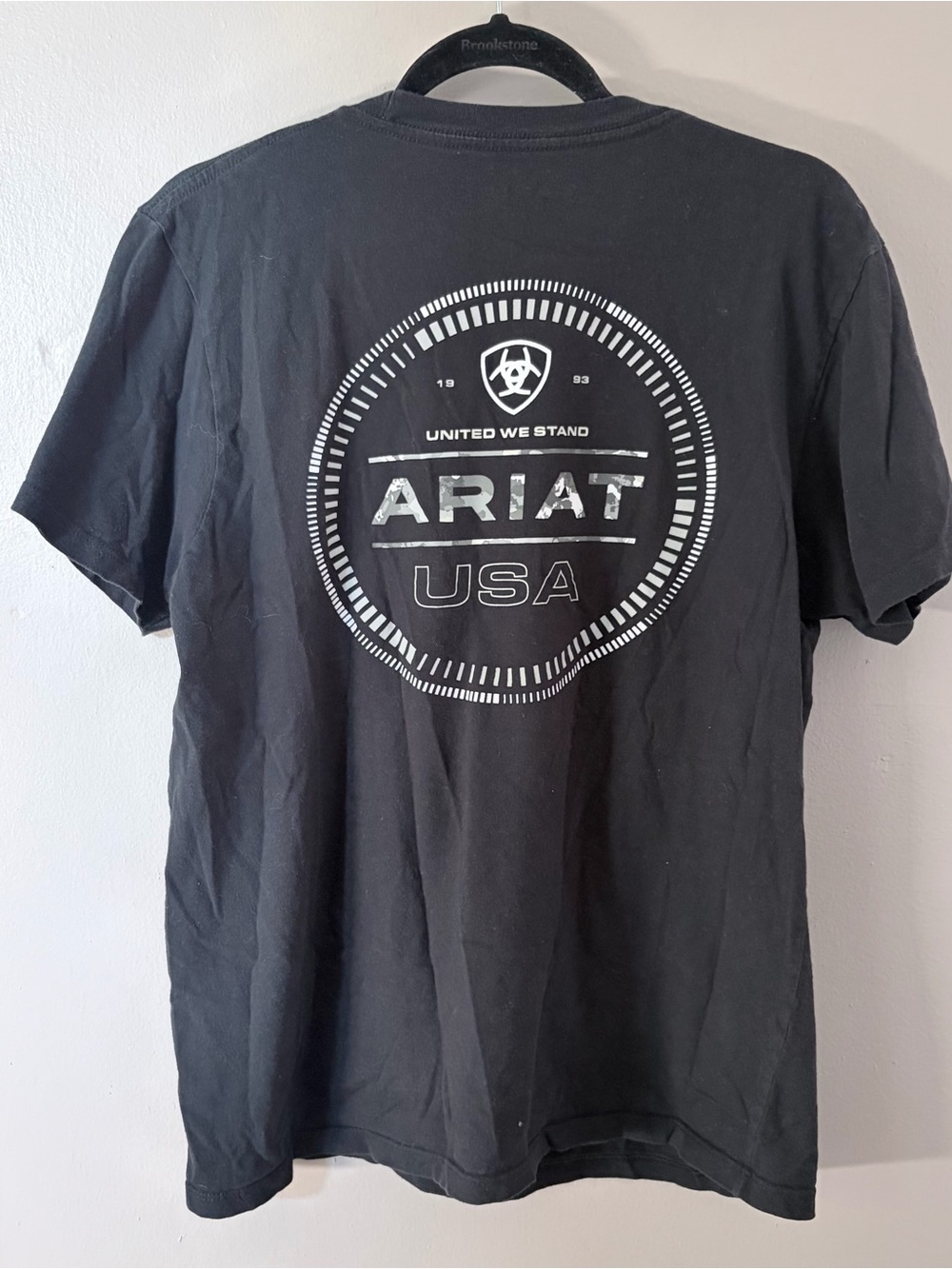 Ariat Buckle Men's United We Stand USA Graphic T-Shirt Medium Black
